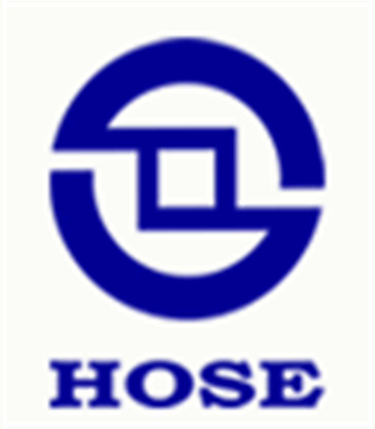 HoSE nhận hồ sơ đăng ký niêm yết lần đầu của PLX