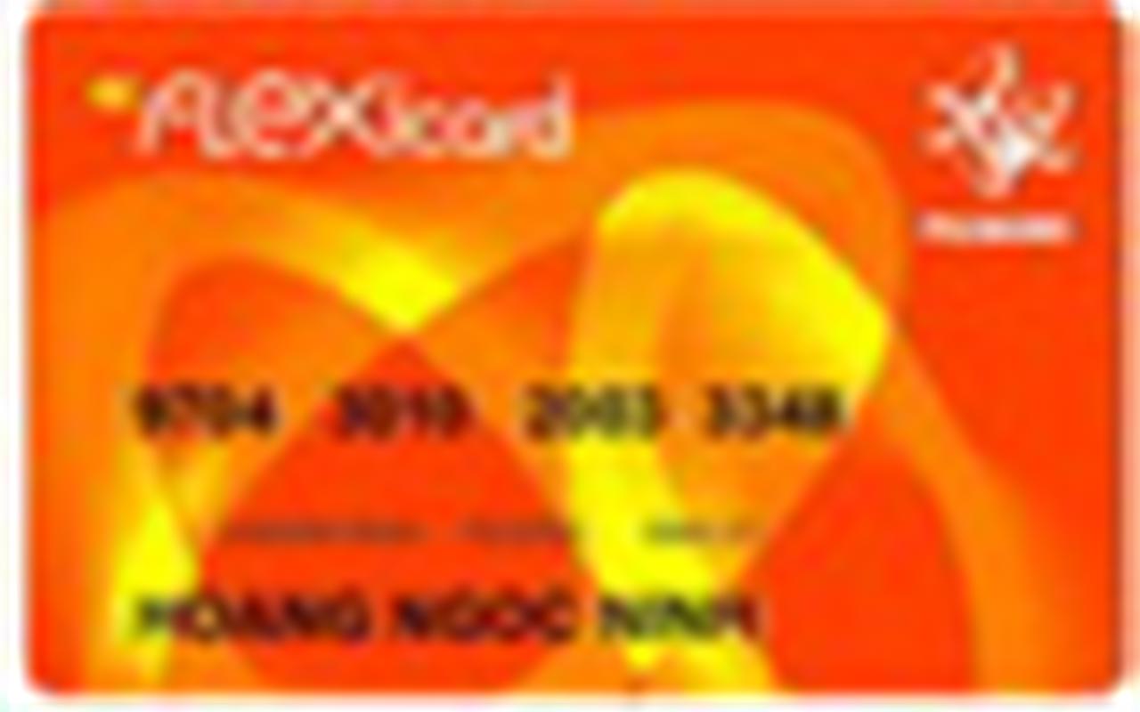 Tổng công ty Xăng dầu Việt Nam áp dụng chương trình giá ưu đãi khi mua xăng dầu thanh toán bằng thẻ Flexicard