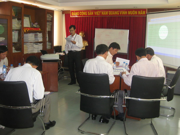 Petrolimex Saigon held “ISO 9001:2008 Internal Auditor for station managers” training course