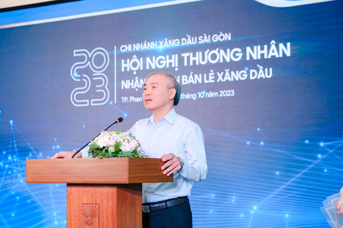 Saigon Petroleum Branch successfully organized the Franchise Customer Conference 2023