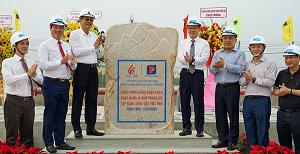 The marking signboard ceremony of the flood-proof project at Nha Be Oil Terminal celebrates the 65th anniversary of Petrolimex