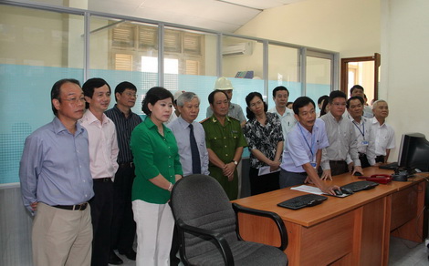 City Leaders visit Nha Be Oil Terminal and work with Petrolimex Saigon