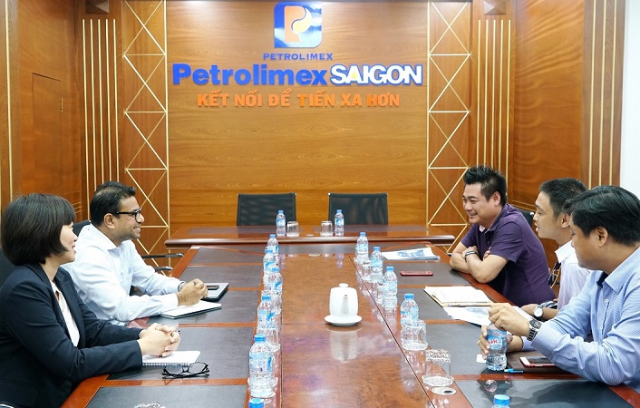 Enhancing the efficient of administration with Microsoft products
