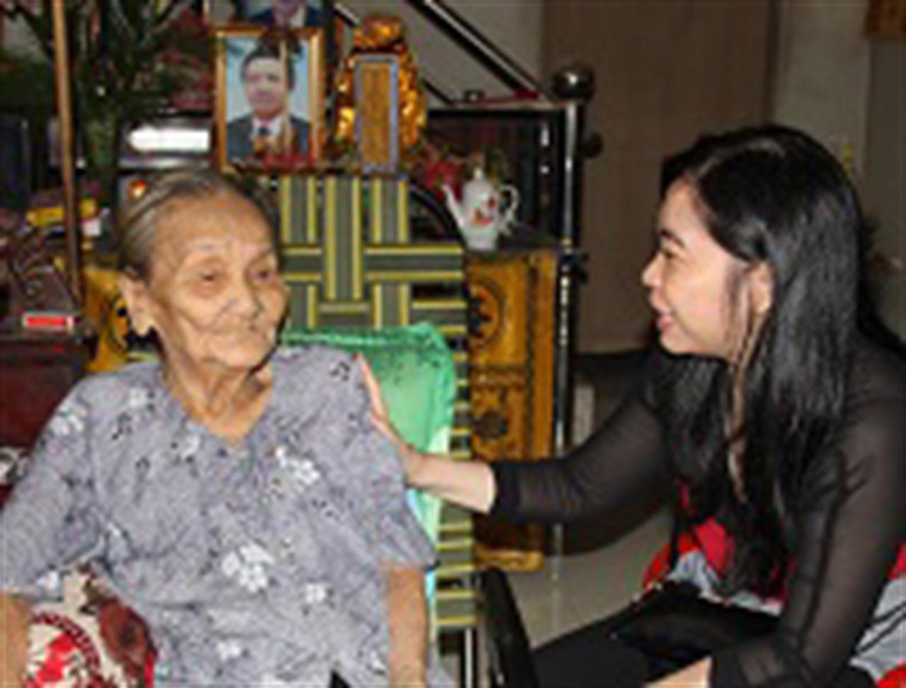 Mùa xuân ấm áp tình Mẹ