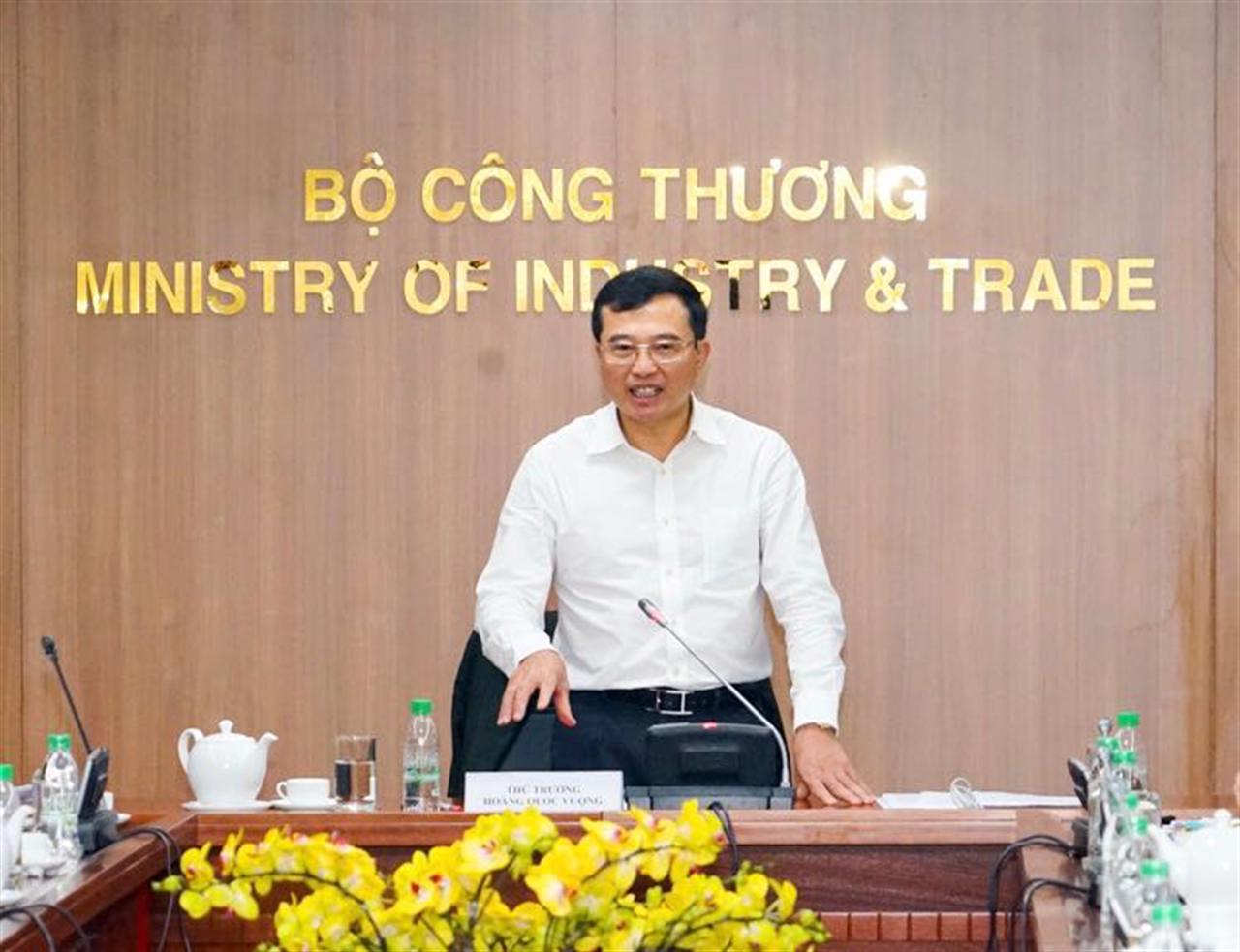 Petrolimex triển khai E5 đúng lộ trình đã công bố