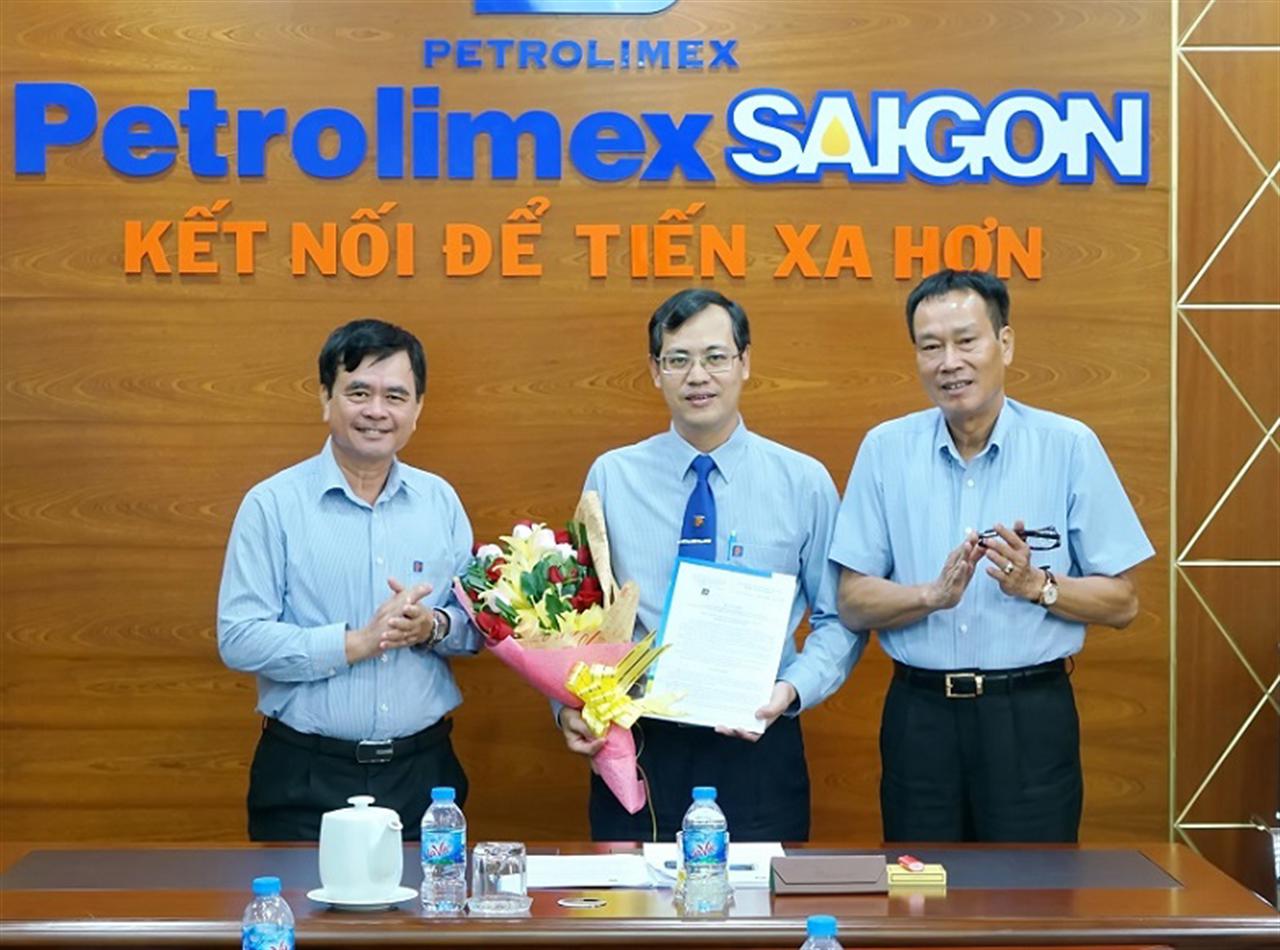 Phó giám đốc Petrolimex Sài Gòn Đào Văn Hùng kiêm nhiệm chức vụ Chủ tịch Công ty PETS