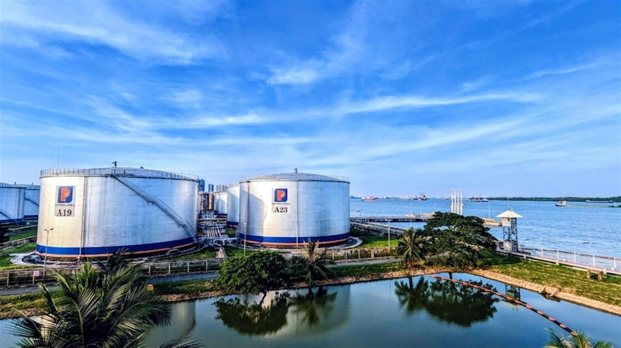 Tổng kho Xăng dầu Nhà Bè: Đón chào xuân mới, vững tin đi tới