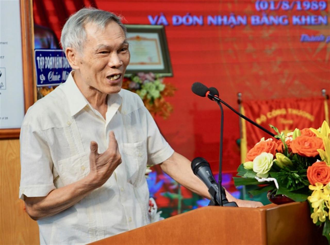 Nguyên Bộ trưởng Trương Đình Tuyển phát biểu tại Lễ kỷ niệm 30 năm thành lập XNBL Petrolimex Sài Gòn