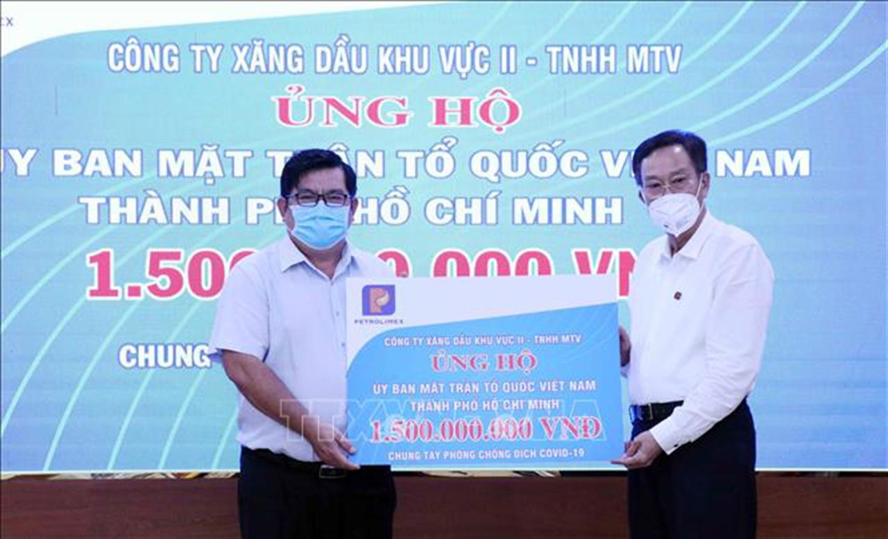 TTXVN: TP. Hồ Chí Minh tiếp nhận hơn 859 tỷ đồng ủng hộ phòng, chống dịch