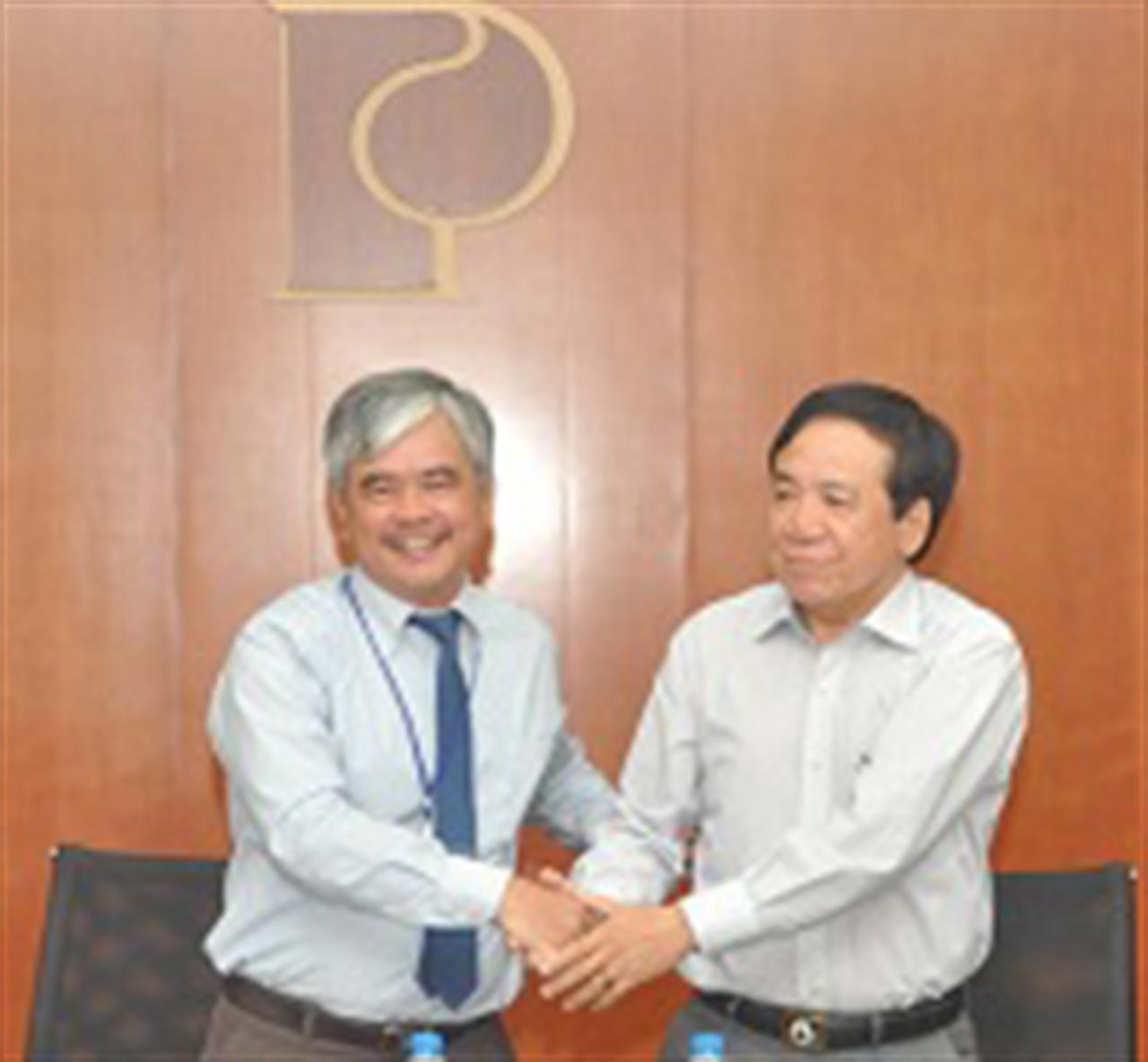 Tổ chức gặp mặt, chia tay CB-CNV có quyết định nghỉ hưu