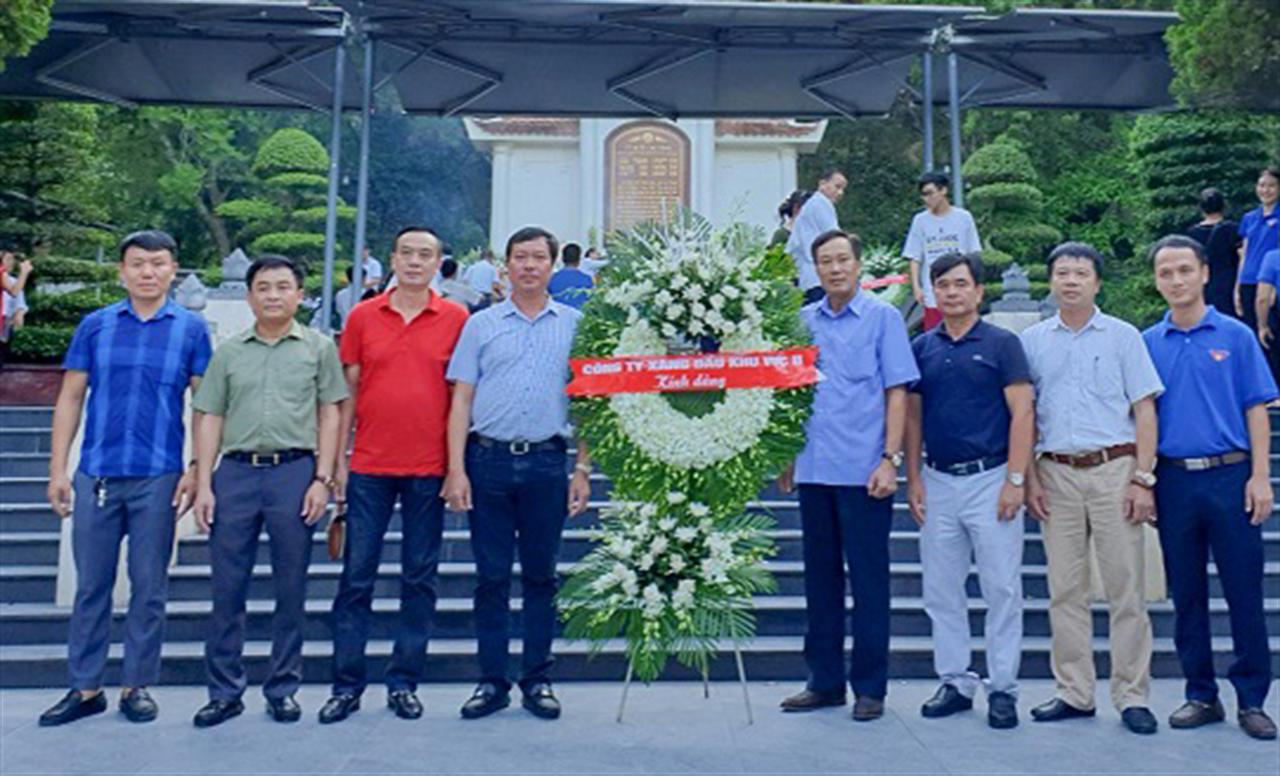 Dâng hương tưởng nhớ các anh hùng, liệt sỹ nhân ngày Thương binh - Liệt sỹ 27/7