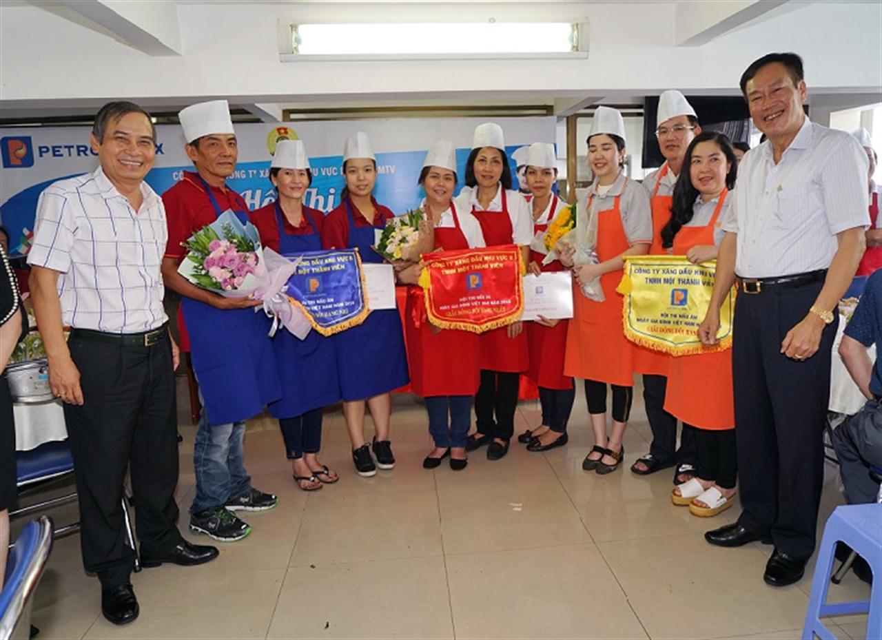 Ngày hội của những đoàn viên công đoàn "Khéo tay, hay làm"