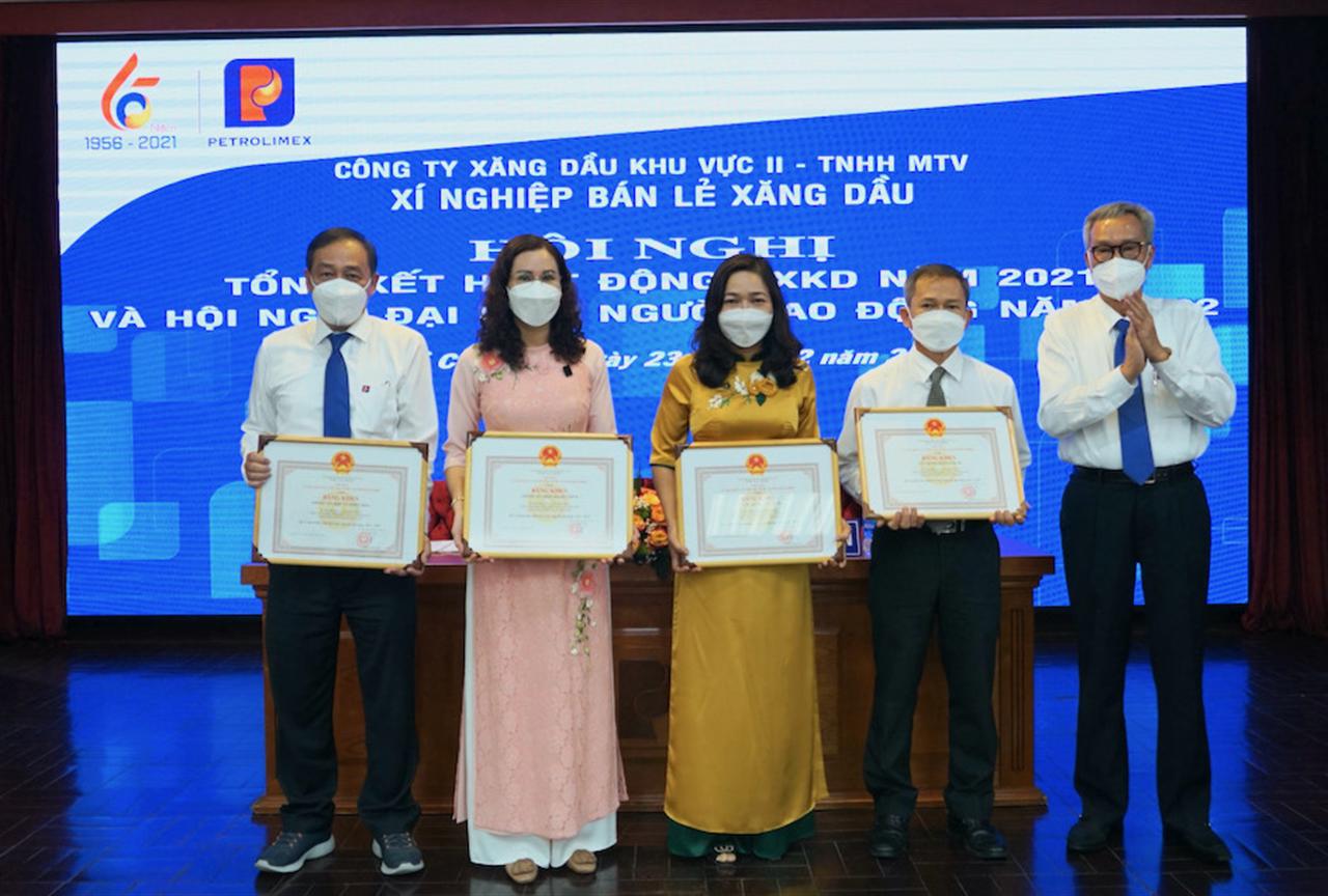 Vượt qua đại dịch cùng 7 nhiệm vụ trọng tâm năm 2022