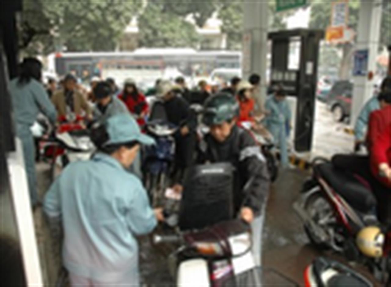 Phải nhìn bản chất hình thành giá xăng dầu