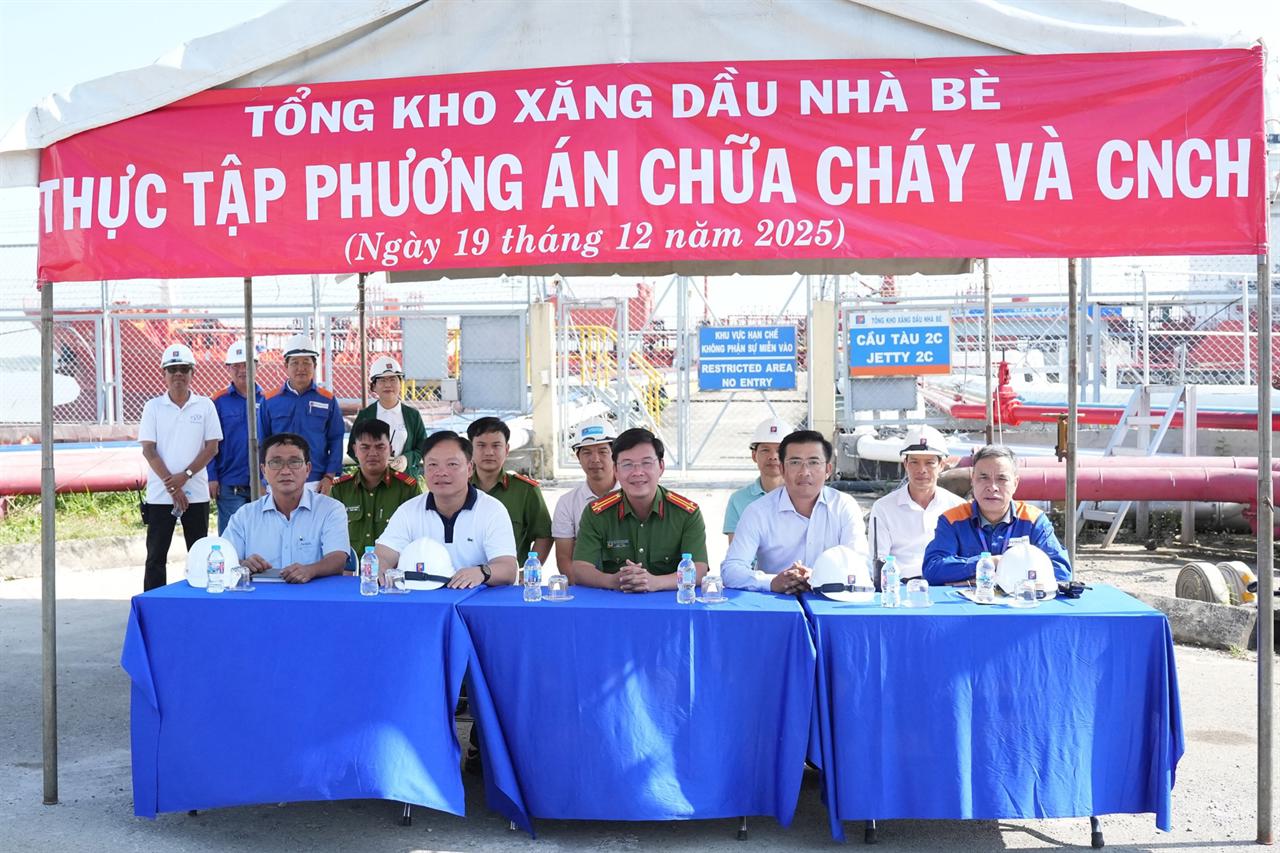 Tổng kho Xăng dầu Nhà Bè nâng cao năng lực quản trị rủi ro thông qua thực tập phương án PCCC - CNCH năm 2025