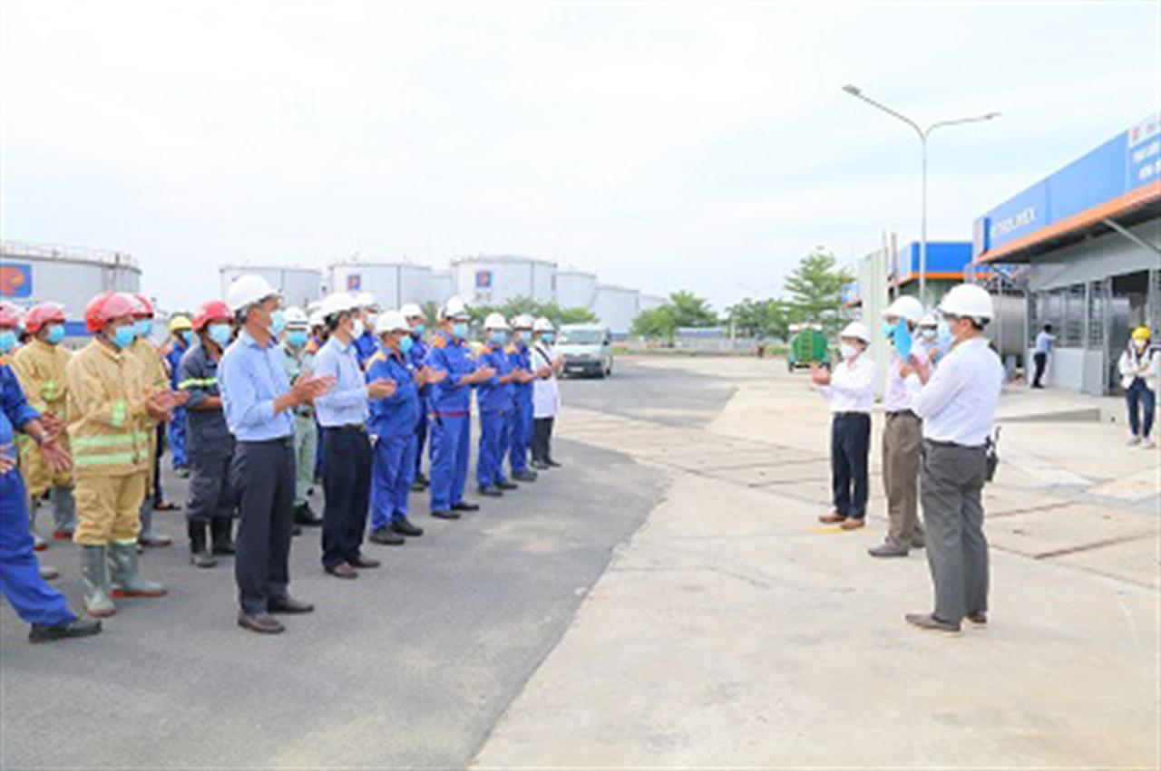 Tổng kho Nhà Bè diễn tập ứng phó sự cố tràn dầu Quý IV/2021