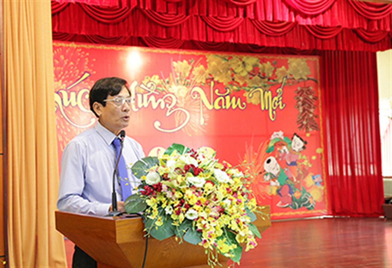 Tổng kho Nhà Bè gặp mặt Cán bộ hưu trí nhân dịp Xuân mới