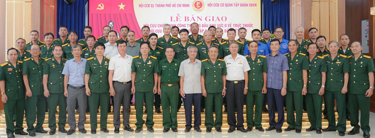 Hội CCB Petrolimex Sài Gòn được chuyển giao về Hội CCB cơ quan Tập đoàn Xăng dầu Việt Nam