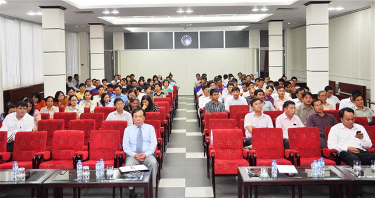 Phát huy tính gương mẫu, trách nhiệm của người đảng viên