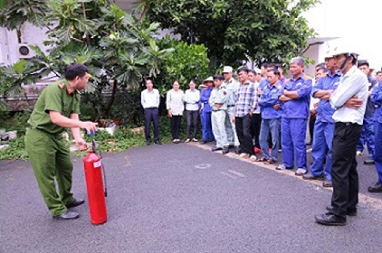 An toàn trong sản xuất - "để tiến xa hơn"
