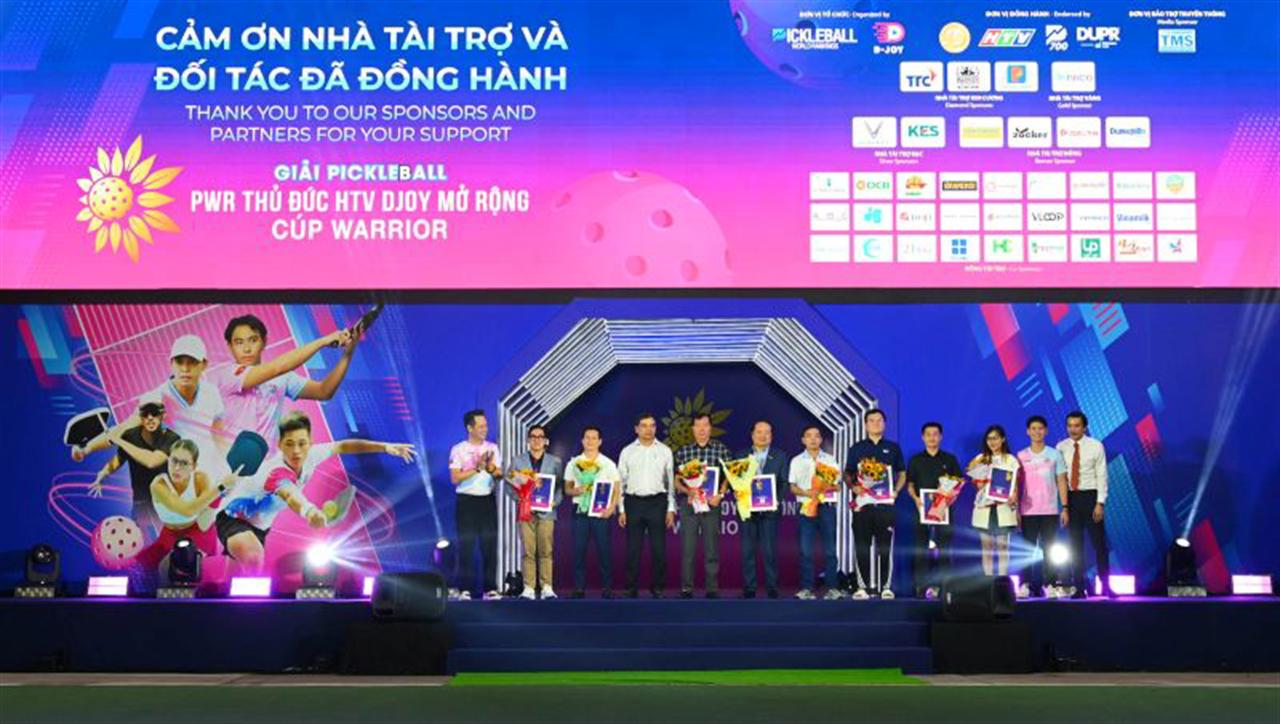 Petrolimex tự hào là nhà tài trợ kim cương giải Pickleball PWR Thủ Đức HTV DJOY mở rộng - Cúp WARRIOR