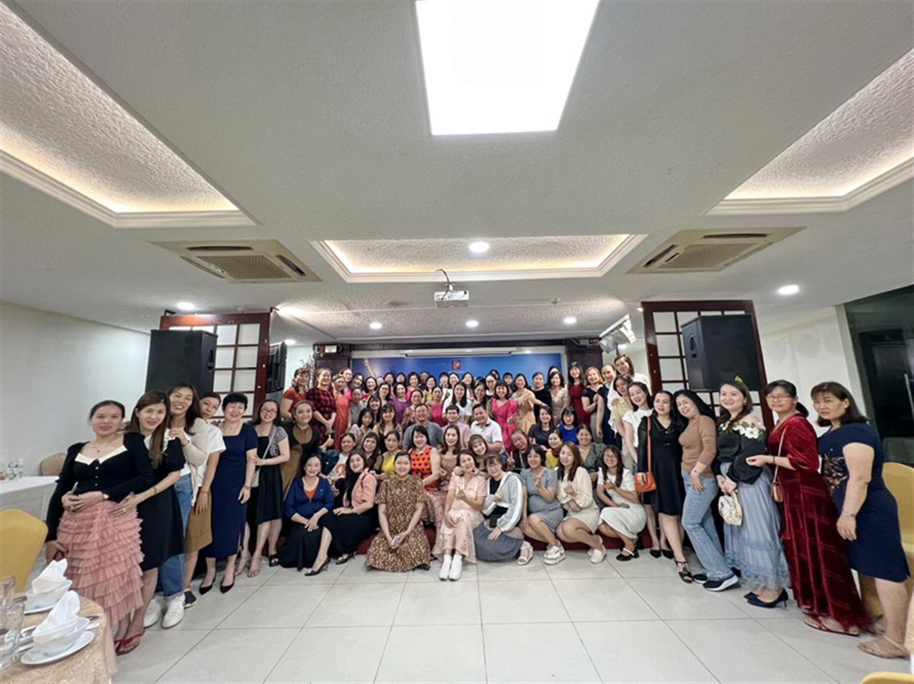 Họp mặt - Giao lưu lao động Nữ tại thành phố hoa Đà Lạt