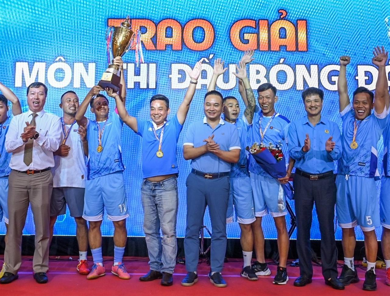 Tưng bừng đêm bế mạc và trao giải của Hội thao