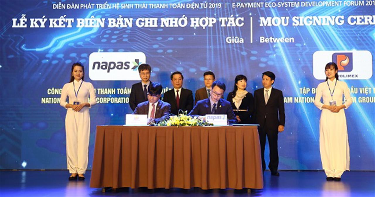 Petrolimex và Napas hợp tác thúc đẩy thanh toán không dùng tiền mặt