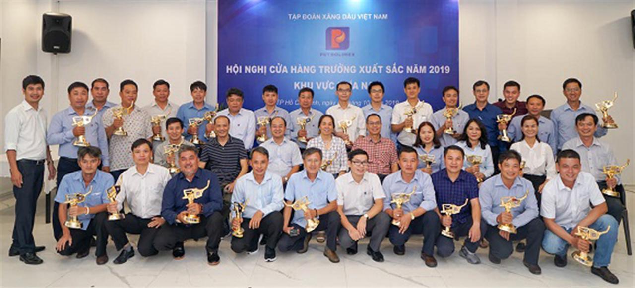 Vinh danh Quán quân bán lẻ 2019 khu vực miền Nam