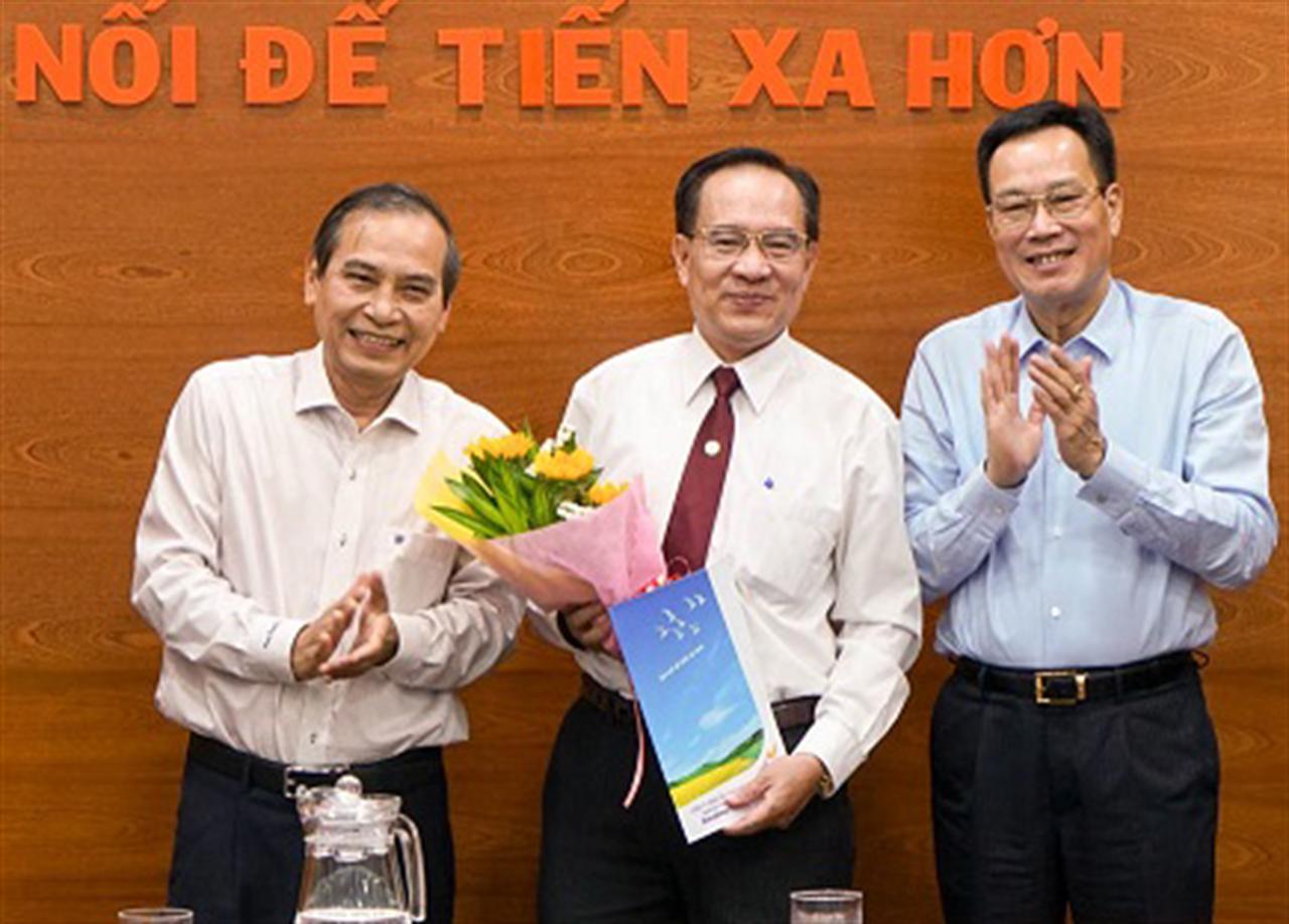 Gặp mặt cán bộ hưu trí Đảng ủy Khối Doanh nghiệp Thương mại Trung ương tại TPHCM