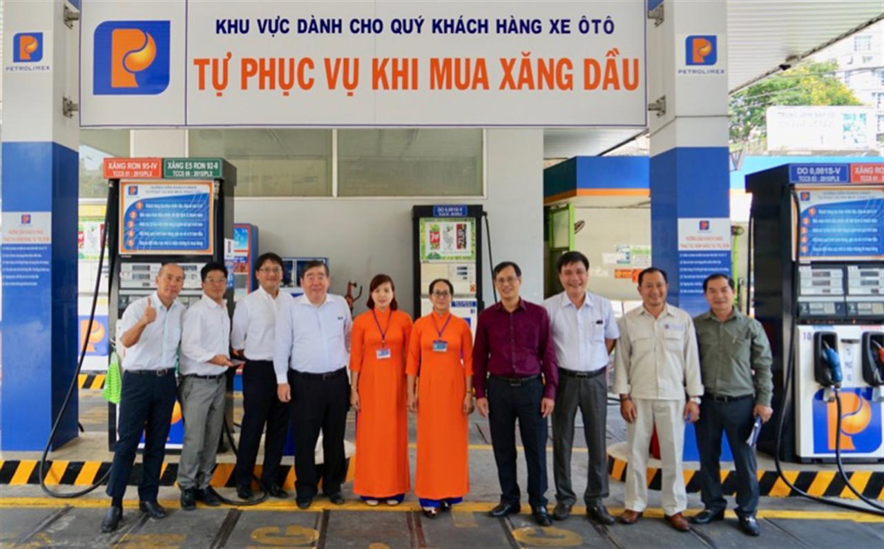 Tập đoàn JXTG tìm hiểu mô hình tự động hóa bán lẻ của Petrolimex Sài Gòn