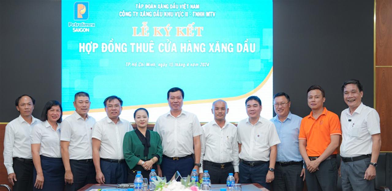 Petrolimex Sài Gòn đẩy mạnh phát triển mạng lưới cửa hàng xăng dầu