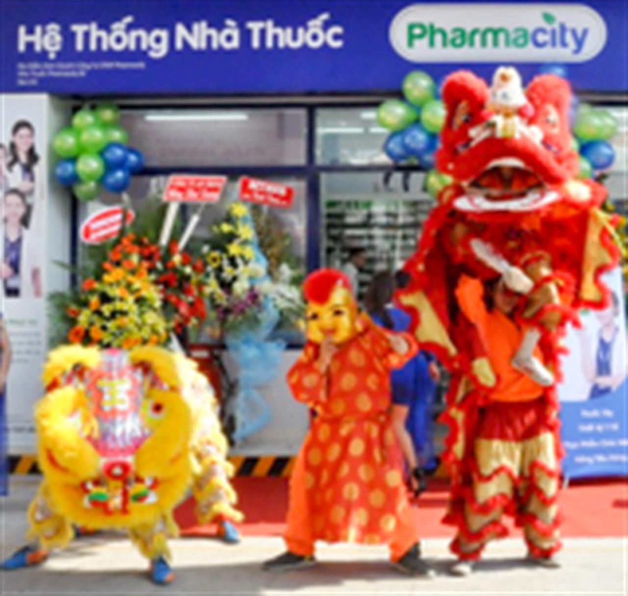 Khai trương nhà thuốc Pharmacity thứ 12 tại cửa hàng xăng dầu