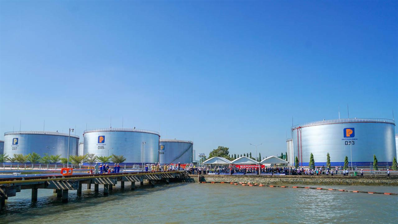 Tổng kho Xăng dầu Nhà Bè diễn tập ứng phó sự cố tràn dầu 2019