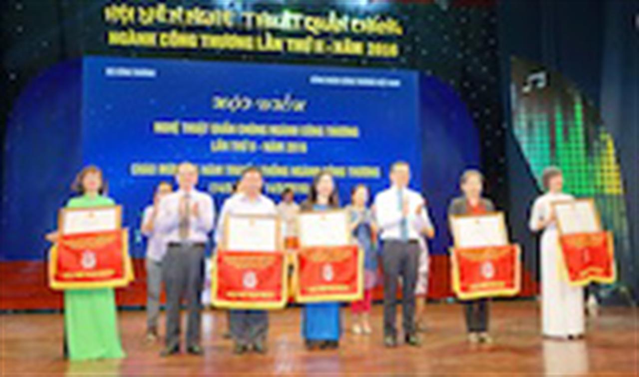 Tin video: Lễ tổng kết và trao giải Hội diễn ngành Công Thương năm 2016 (khu vực phía Nam) - Petrolimex Sài Gòn đạt giải Nhì toàn đoàn