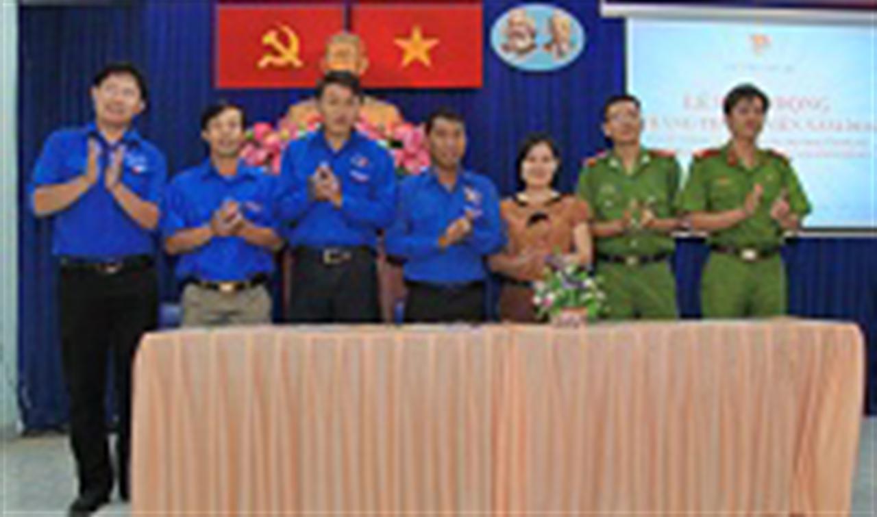 Phát huy tinh thần thanh niên!