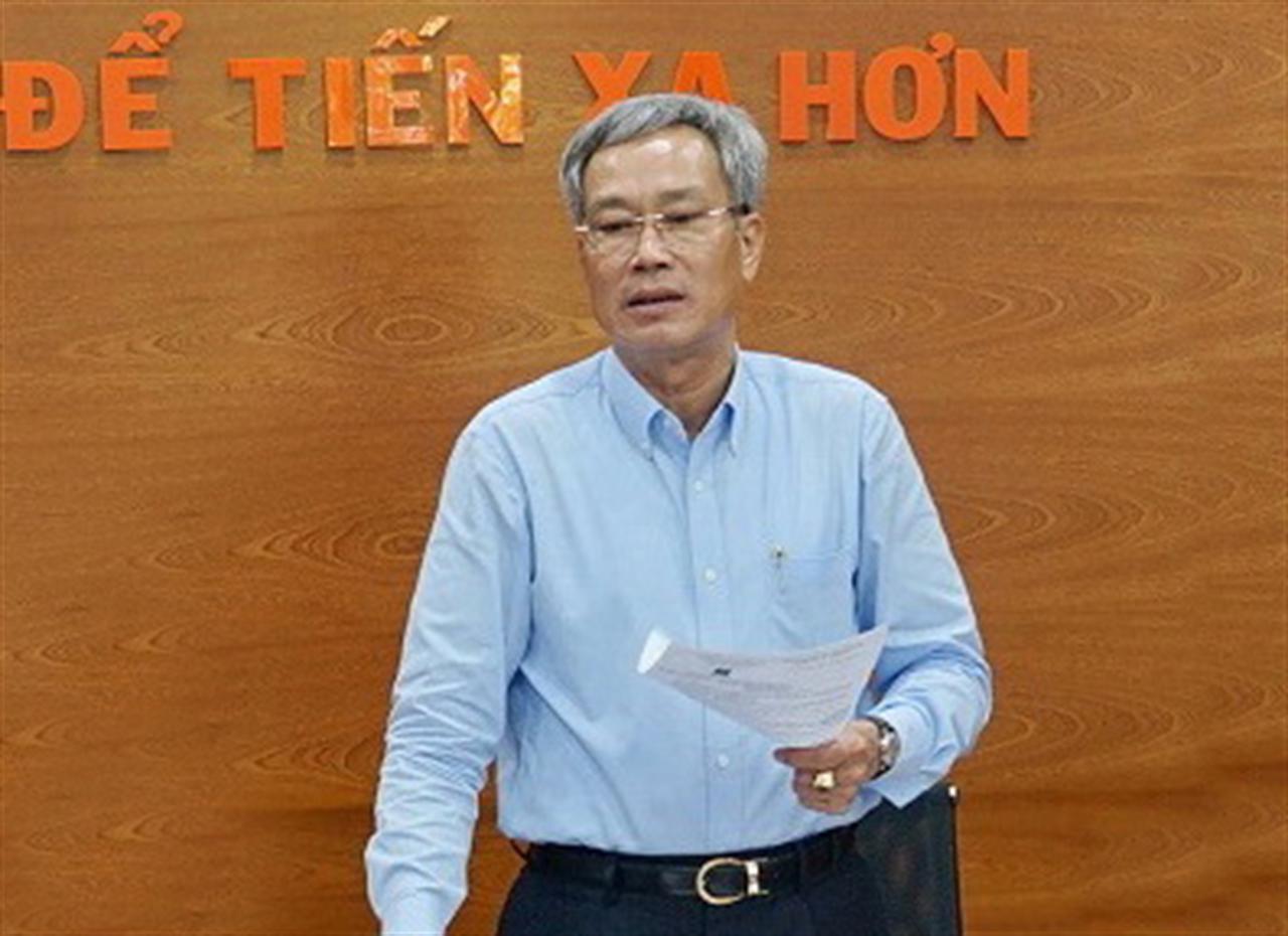 Giữ vững và phát triển cửa hàng xăng dầu, đẩy mạnh kinh doanh kho