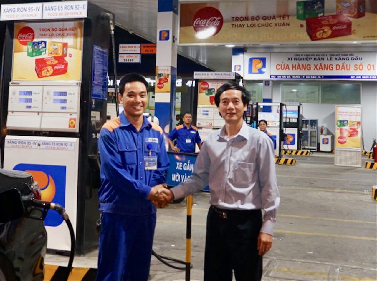 Niềm vui đêm giao thừa