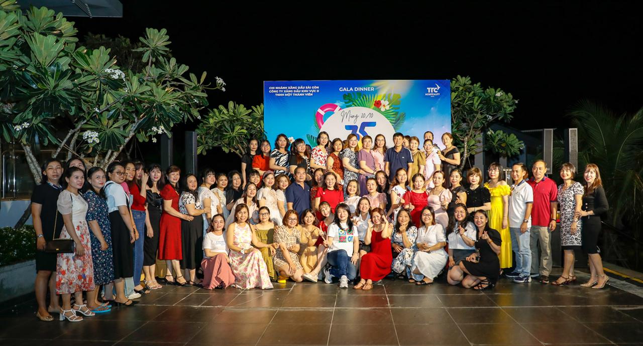 Ban Nữ công Chi nhánh Xăng dầu Sài Gòn : Tổ chức Họp mặt - Giao lưu cho Nữ Cán bộ nhân viên