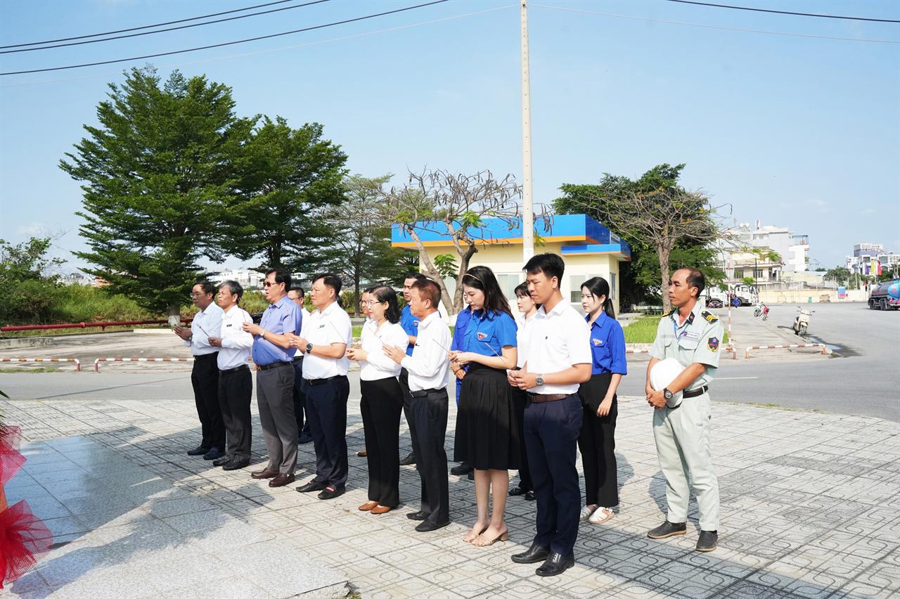 Tổng kho Xăng dầu Nhà Bè những ngày Tháng 4 lịch sử: Tri ân – Tự hào – Tiến bước