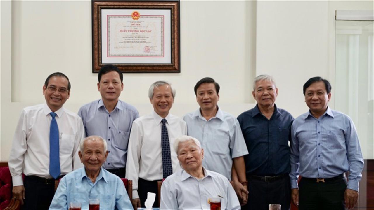 Đầm ấm buổi gặp mặt cán bộ hưu trí đầu năm 2019