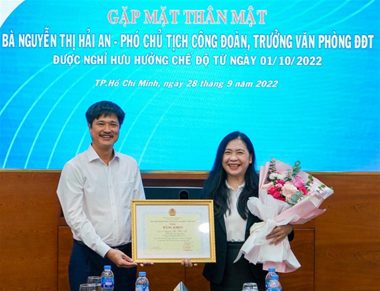 Gặp mặt, tri ân chia tay cán bộ về nghỉ hưu theo chế độ từ ngày 01/10/2022