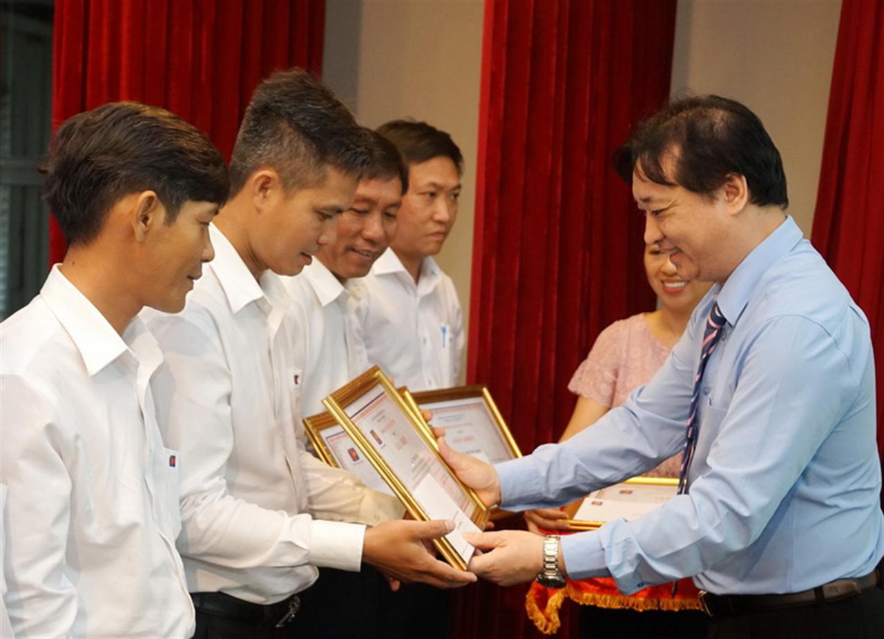 Vinh danh các thủ lĩnh bán lẻ khu vực miền Nam