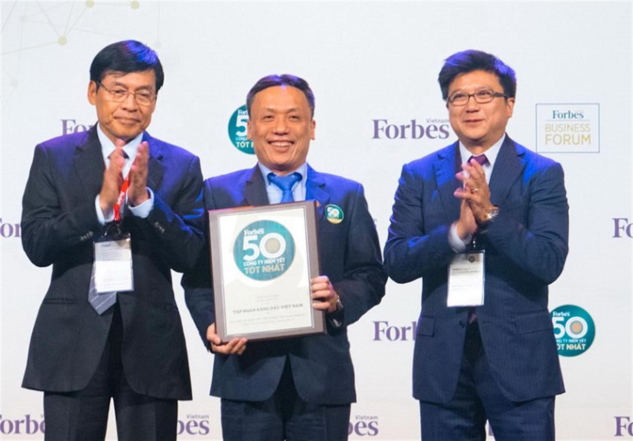 Petrolimex dự lễ vinh danh “50 công ty niêm yết tốt nhất Việt Nam 2017"