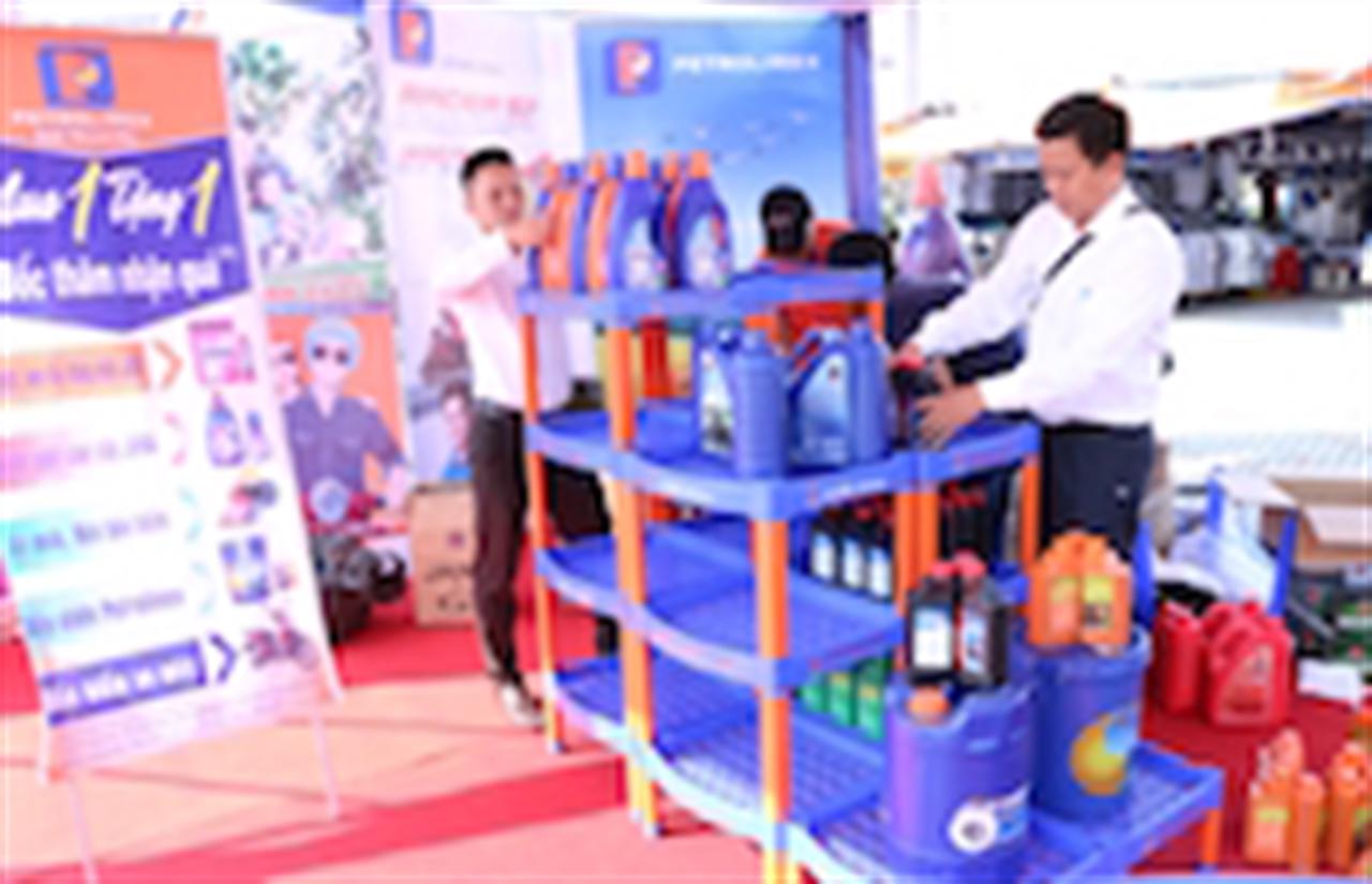 Chủ động đưa sản phẩm Petrolimex phục vụ người tiêu dùng Kiên Giang