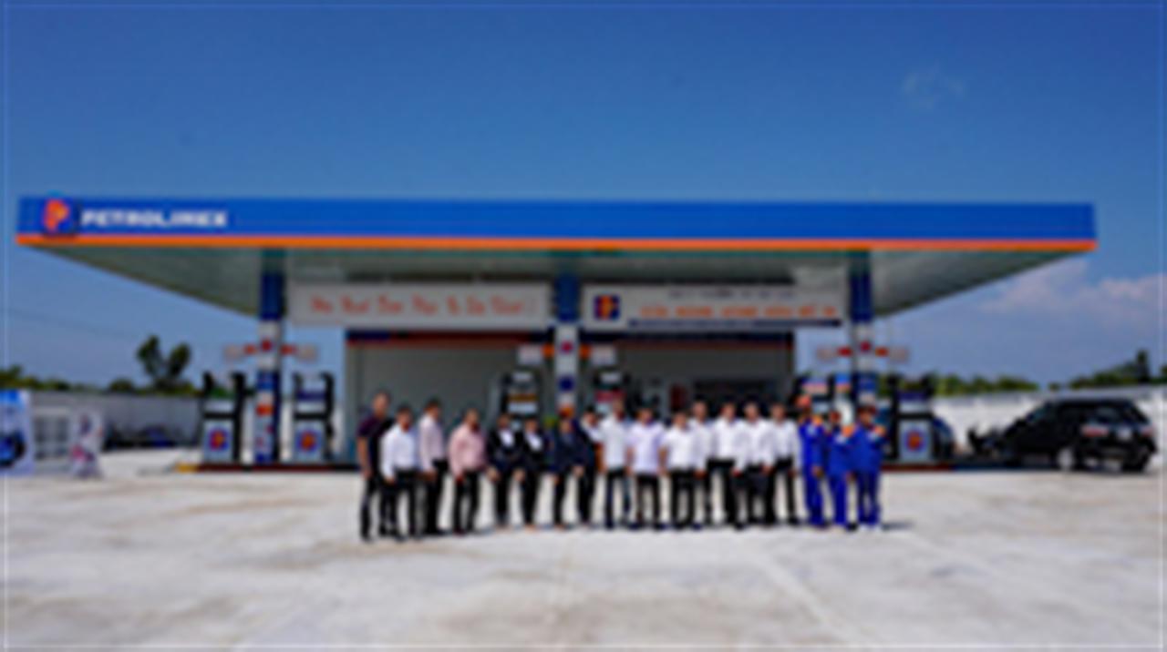 Khai trương CHXD trên tuyến đường hành lang ven biển phía Nam