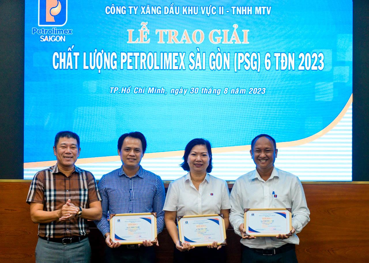 Petrolimex Sài Gòn vinh danh 3 cá nhân đạt giải thưởng "Năng suất - An toàn - Môi trường" 6 tháng đầu năm 2023