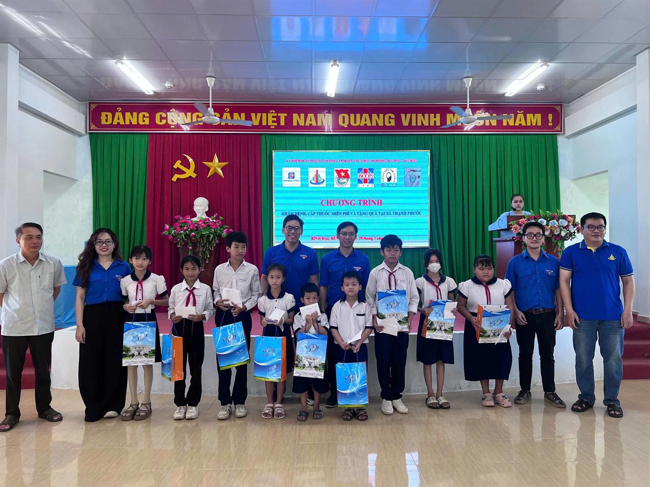 Hành trình lan tỏa yêu thương - Khi cho đi là nhận lại