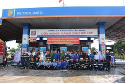 Thực tập phương án chữa cháy và cứu nạn cứu hộ nhiều lực lượng tham gia tại CHXD số 107