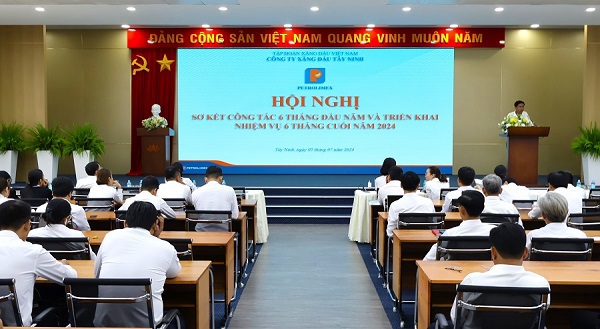Petrolimex Tây Ninh tổ chức Hội nghị Sơ kết 6 tháng đầu năm và triển khai phương hướng nhiệm vụ 6 tháng cuối năm 2024